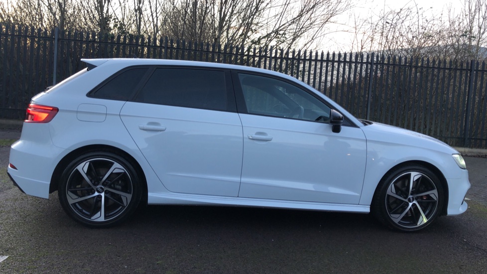 Audi S 3 Sportback Black Edition Tfsi 300 Ps S Tronic