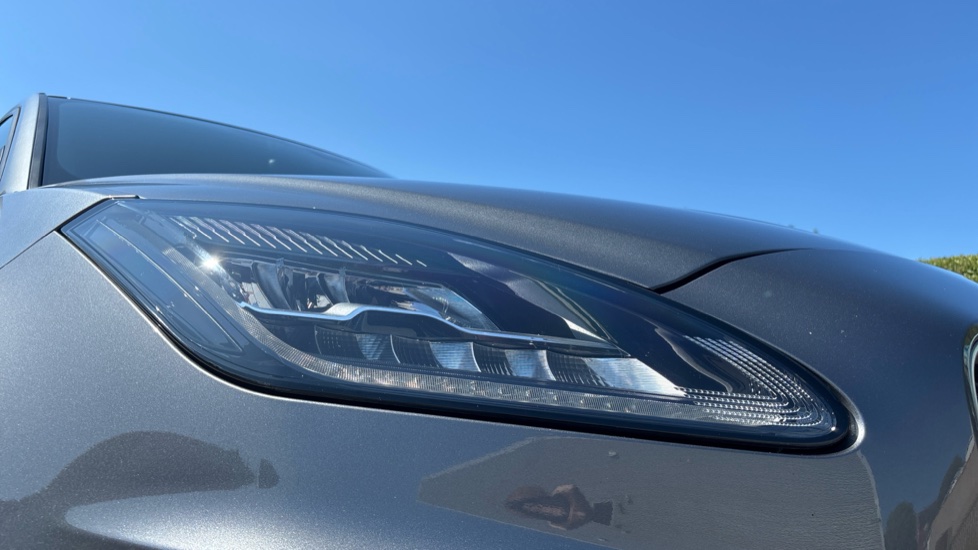 Jaguar E-Pace 2.0 [200] R-Dynamic S 5dr Auto Petrol Estate - Image 17