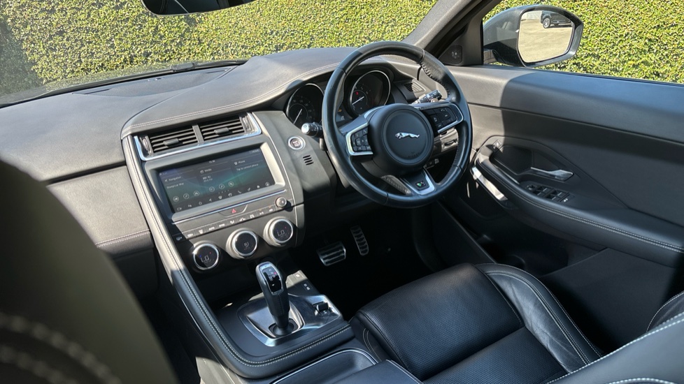 Jaguar E-Pace 2.0 [200] R-Dynamic S 5dr Auto Petrol Estate - Image 20