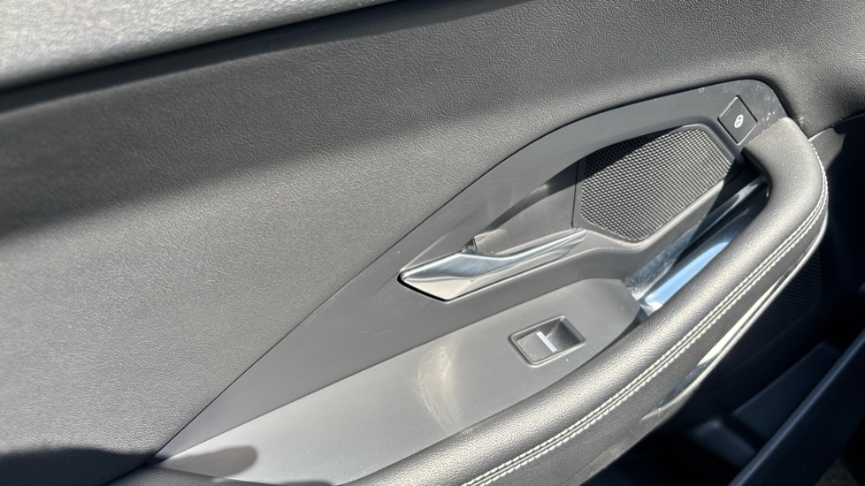 Jaguar E-Pace 2.0 [200] R-Dynamic S 5dr Auto Petrol Estate - Image 30