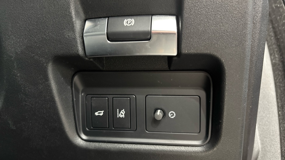 Jaguar E-Pace 2.0 [200] R-Dynamic S 5dr Auto Petrol Estate - Image 41