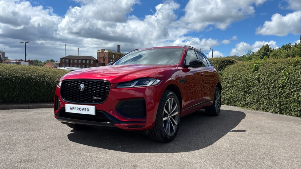 Jaguar F-Pace 2.0 D200 R-Dynamic SE Black 5dr Auto AWD Diesel Estate - Image 35