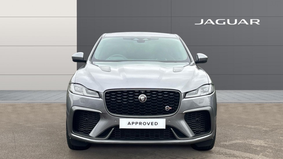 Jaguar F-Pace 5.0 V8 550 SVR 5dr Auto AWD Petrol Estate - Image 7