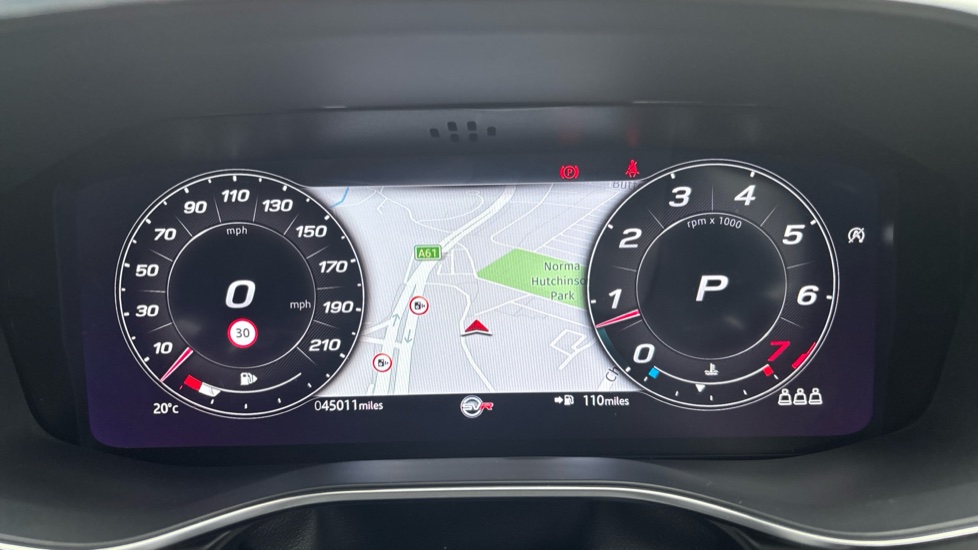 Jaguar F-Pace 5.0 V8 550 SVR 5dr Auto AWD Petrol Estate - Image 16