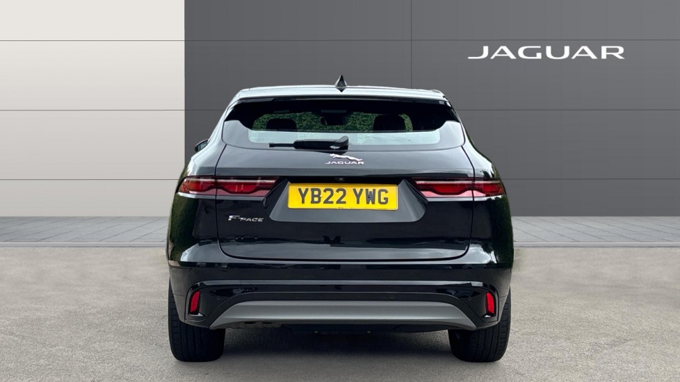 Jaguar F-Pace 2.0 D200 R-Dynamic S 5dr Auto AWD Diesel Estate - Image 6