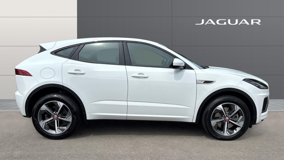 Jaguar E-Pace 2.0 D200 R-Dynamic SE 5dr Auto Diesel Estate - Image 5