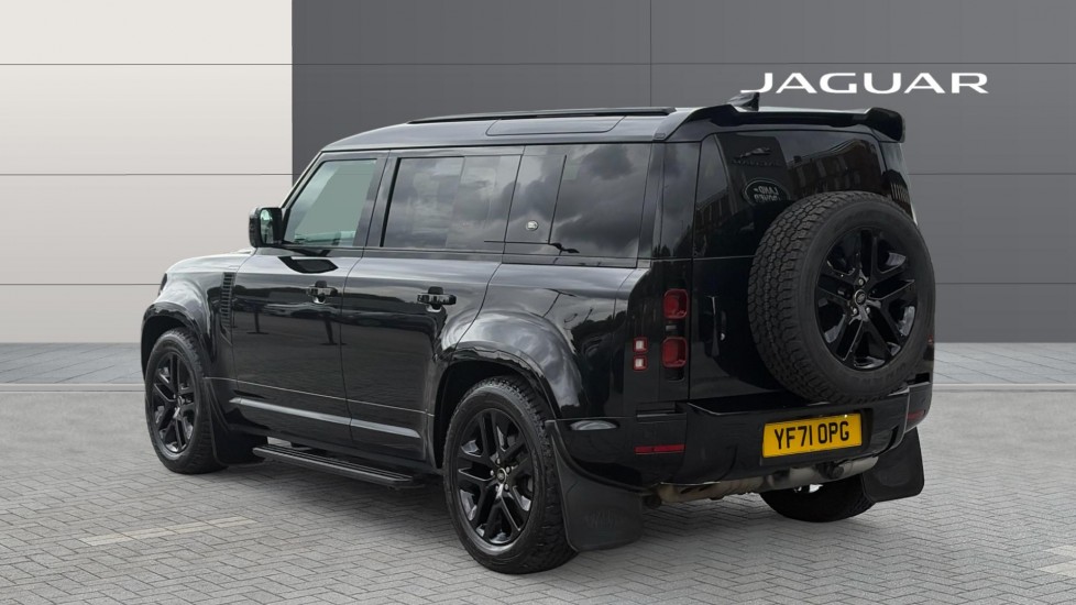 Land Rover Defender 3.0 D250 XS Edition 110 5dr Auto [7 Seat] Diesel Estate - Image 2
