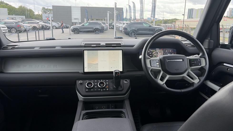 Land Rover Defender 3.0 D250 XS Edition 110 5dr Auto [7 Seat] Diesel Estate - Image 9