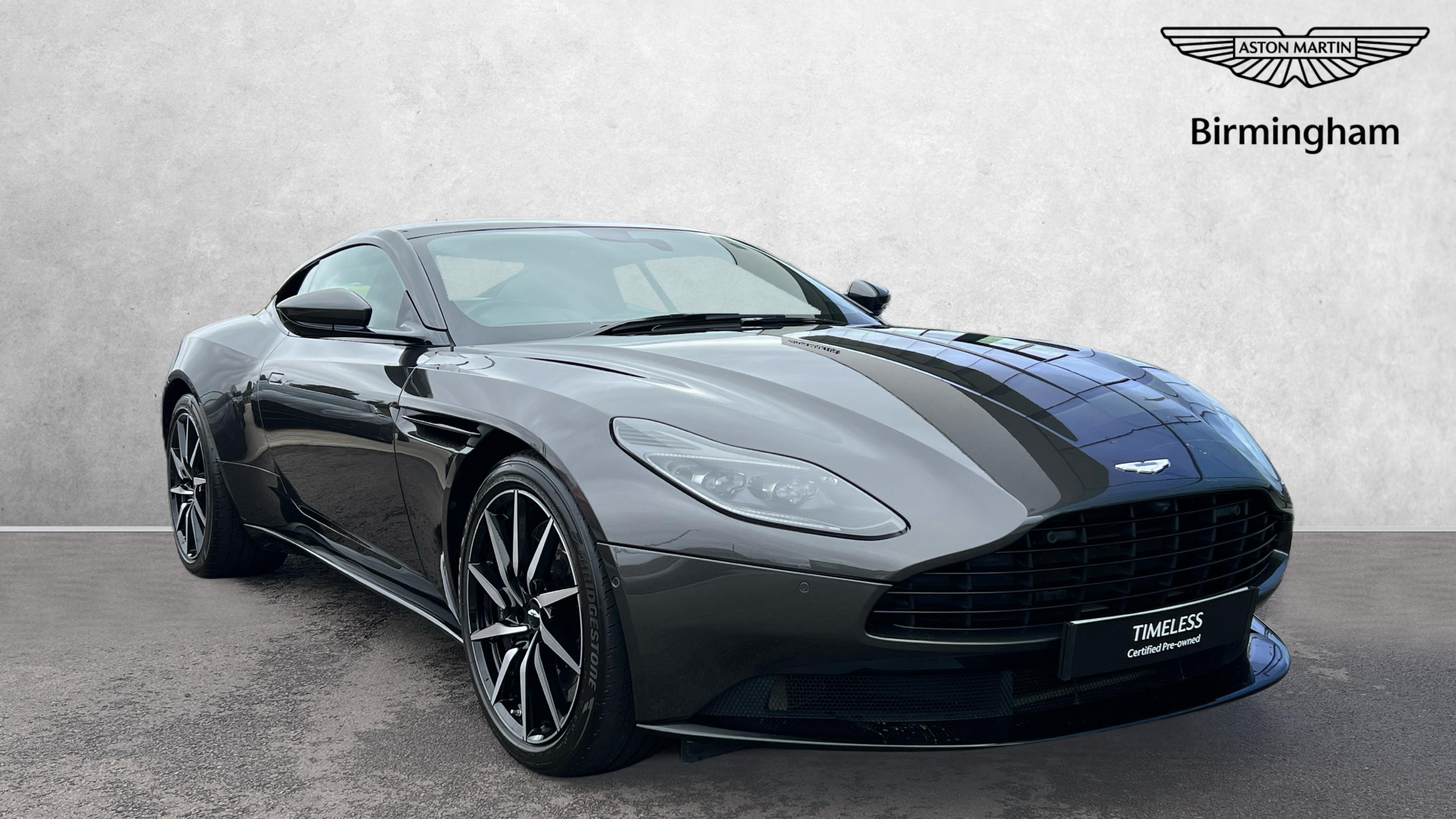 Aston Martin DB11 2020