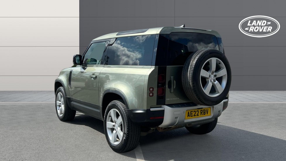 Land Rover Defender 3.0 D250 HSE 90 3dr Auto Diesel Estate - Image 2