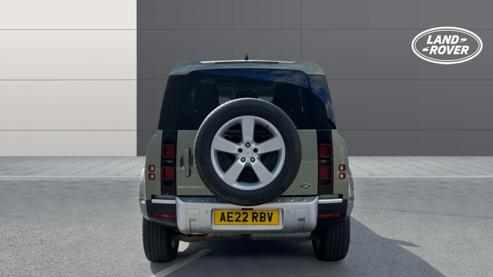 Land Rover Defender 3.0 D250 HSE 90 3dr Auto Diesel Estate - Image 6
