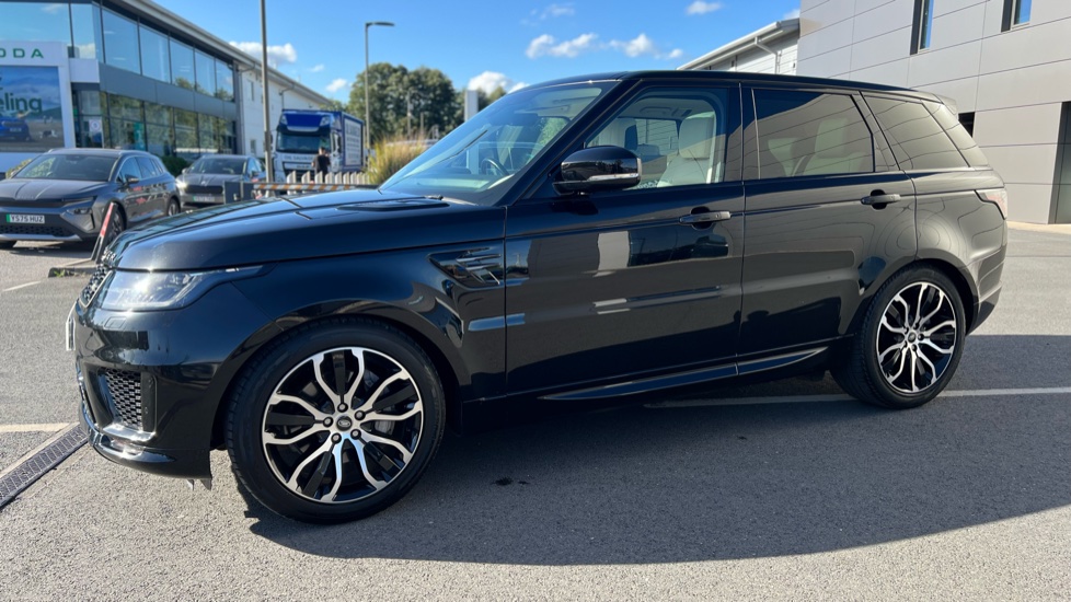 Land Rover Range Rover Sport 3.0 D300 HSE Silver 5dr Auto Diesel Estate - Image 23