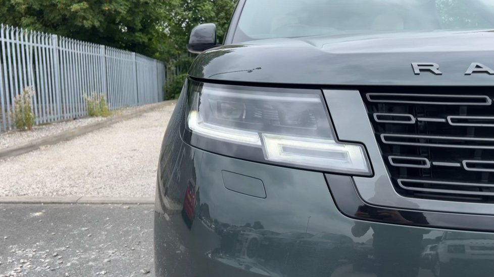Land Rover Range Rover 3.0 D350 HSE LWB 4dr Auto [7 Seat] Diesel Estate - Image 29