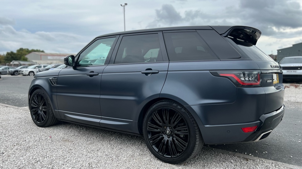 Land Rover Range Rover Sport 3.0 SDV6 Autobiography Dynamic 5dr Auto Diesel Estate - Image 21