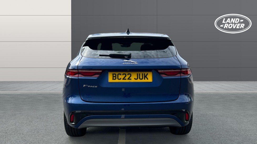 Jaguar F-Pace 2.0 D200 R-Dynamic S 5dr Auto AWD Diesel Estate - Image 6