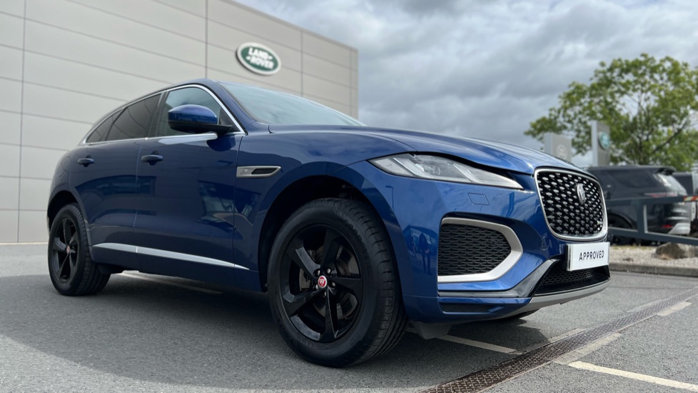 Jaguar F-Pace 2.0 D200 R-Dynamic S 5dr Auto AWD Diesel Estate - Image 25