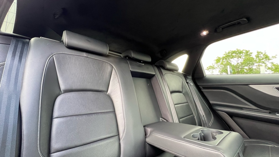 Jaguar F-Pace 2.0d R-Sport 5dr Auto AWD Diesel Estate - Image 33
