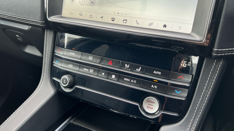 Jaguar F-Pace 2.0d R-Sport 5dr Auto AWD Diesel Estate - Image 43