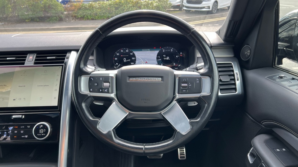 Land Rover Discovery 3.0 D250 R-Dynamic S 5dr Auto Diesel Station Wagon - Image 15