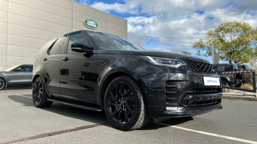 Land Rover Discovery 3.0 D250 R-Dynamic S 5dr Auto Diesel Station Wagon - Image 25