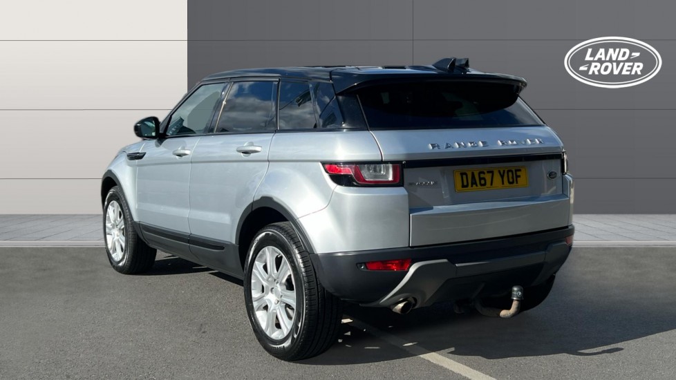 Land Rover Range Rover Evoque 2.0 TD4 SE Tech 5dr Auto Diesel Hatchback - Image 2