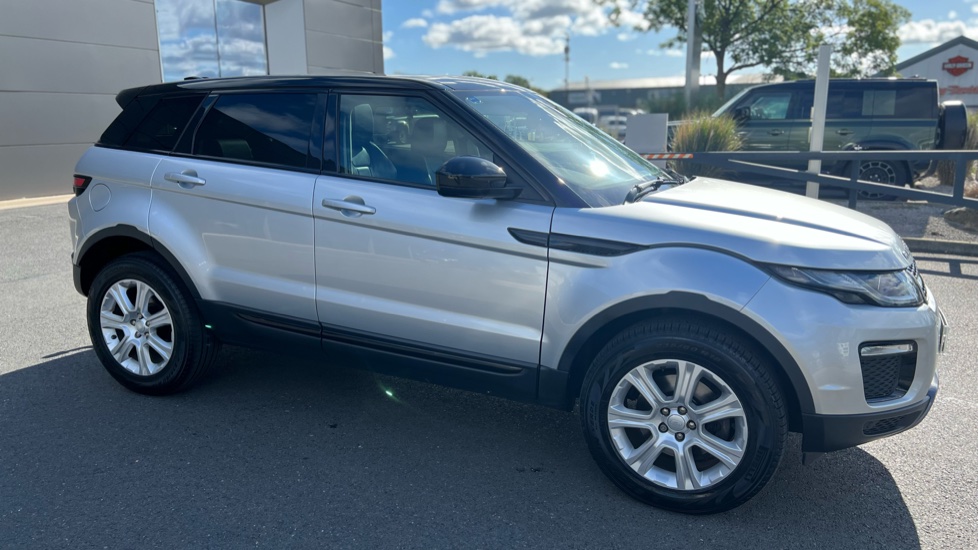 Land Rover Range Rover Evoque 2.0 TD4 SE Tech 5dr Auto Diesel Hatchback - Image 26