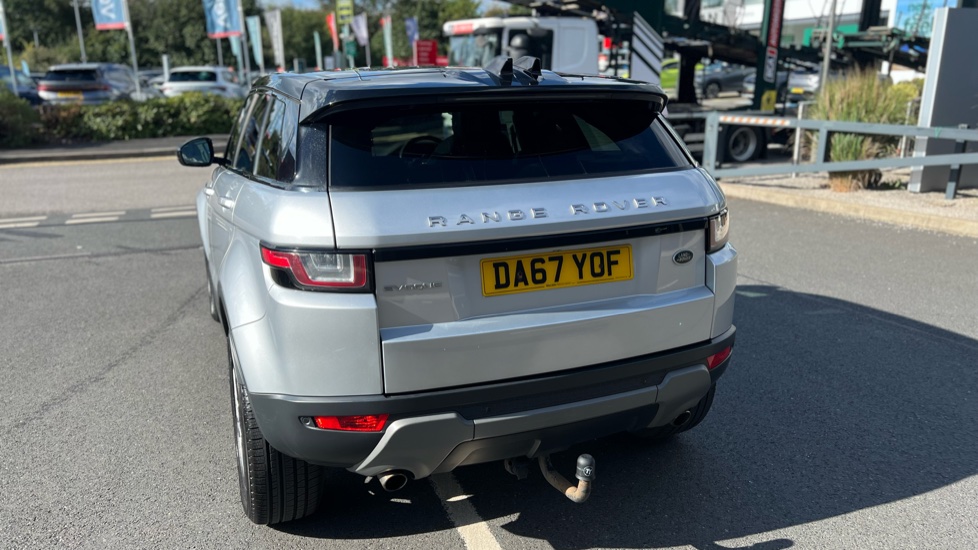 Land Rover Range Rover Evoque 2.0 TD4 SE Tech 5dr Auto Diesel Hatchback - Image 28