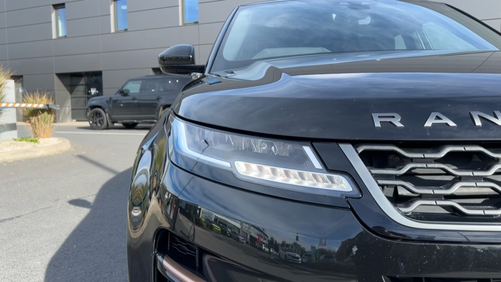 Land Rover Range Rover Evoque 2.0 D150 R-Dynamic 5dr 2WD Diesel Hatchback - Image 28