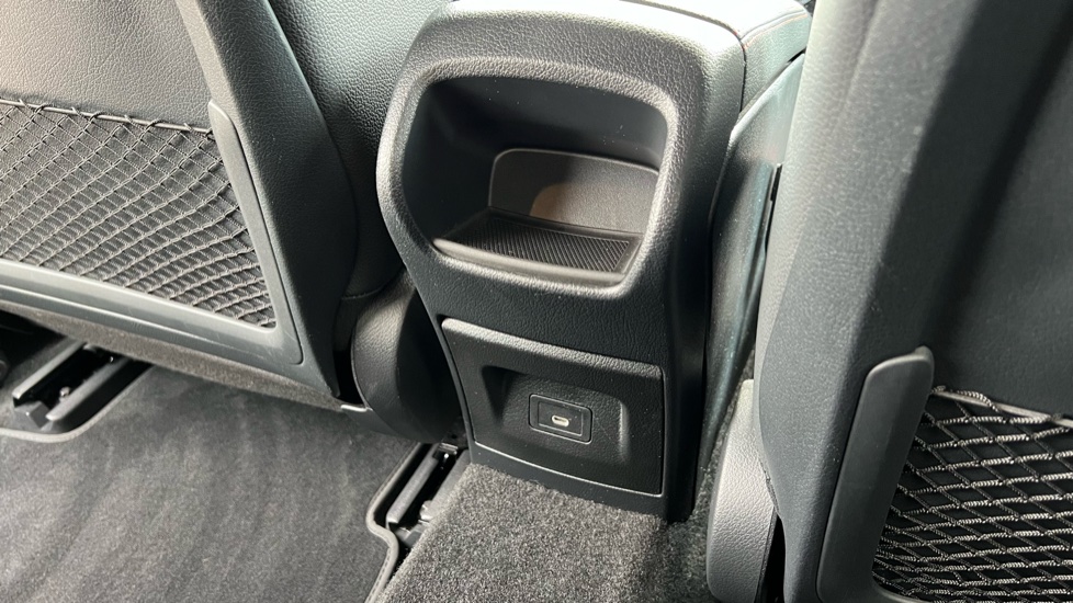 Mercedes-Benz CLA 180 AMG Line Executive 4dr Tip Auto Petrol Saloon - Image 18