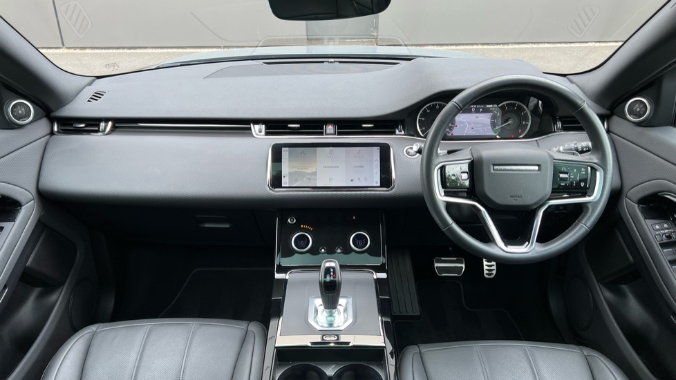 Land Rover Range Rover Evoque 1.5 P300e Evoque Edition 5dr Auto Hatchback - Image 9