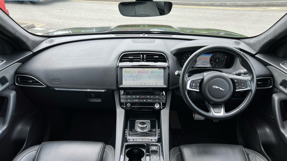 Jaguar F-Pace 2.0 [250] Chequered Flag 5dr Auto AWD Petrol Estate - Image 9