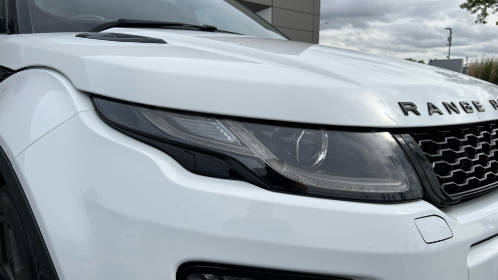 Land Rover Range Rover Evoque 2.0 TD4 HSE Dynamic 5dr Auto Diesel Hatchback - Image 17