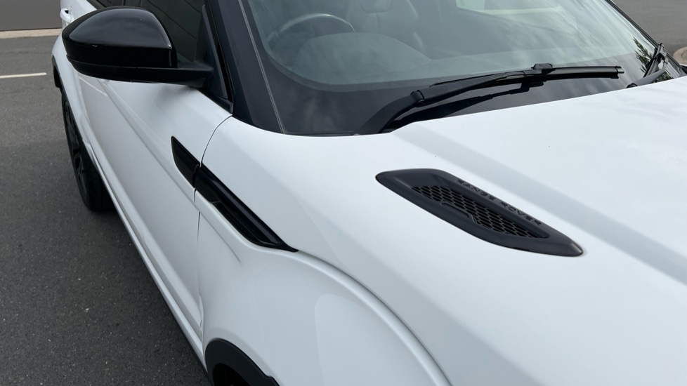 Land Rover Range Rover Evoque 2.0 TD4 HSE Dynamic 5dr Auto Diesel Hatchback - Image 20