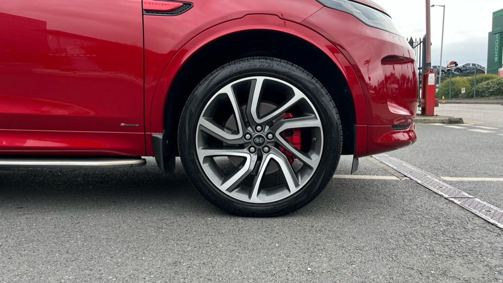Land Rover Discovery Sport 2.0 D180 R-Dynamic SE 5dr Auto [5 Seat] Diesel Station Wagon - Image 8