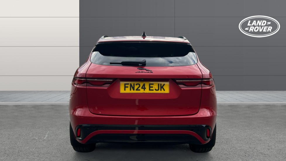 Jaguar F-Pace 2.0 D200 R-Dynamic HSE Black 5dr Auto AWD Diesel Estate - Image 6