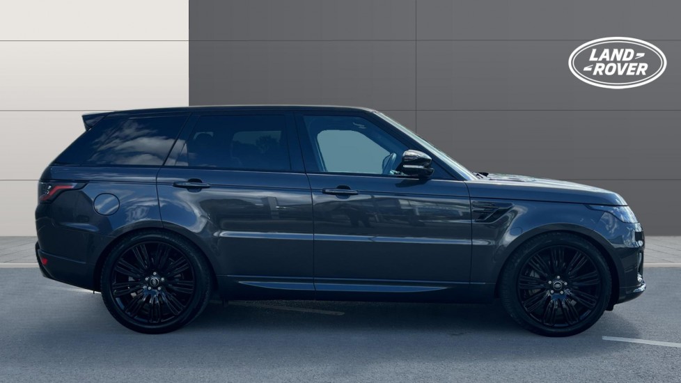 Land Rover Range Rover Sport 3.0 D300 HSE Dynamic Black 5dr Auto Diesel Estate - Image 5
