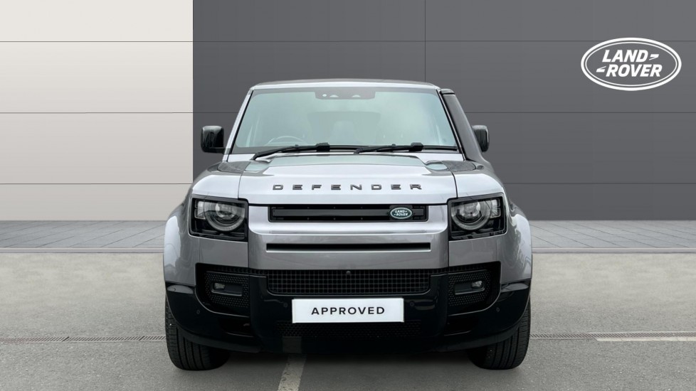 Land Rover Defender 3.0 D250 X-Dynamic SE 110 5dr Auto Diesel Estate - Image 7