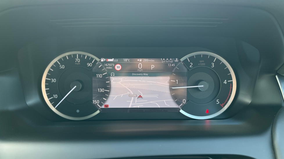 Land Rover Discovery Sport 2.0 D200 R-Dynamic HSE 5dr Auto [5 Seat] Diesel Station Wagon - Image 16