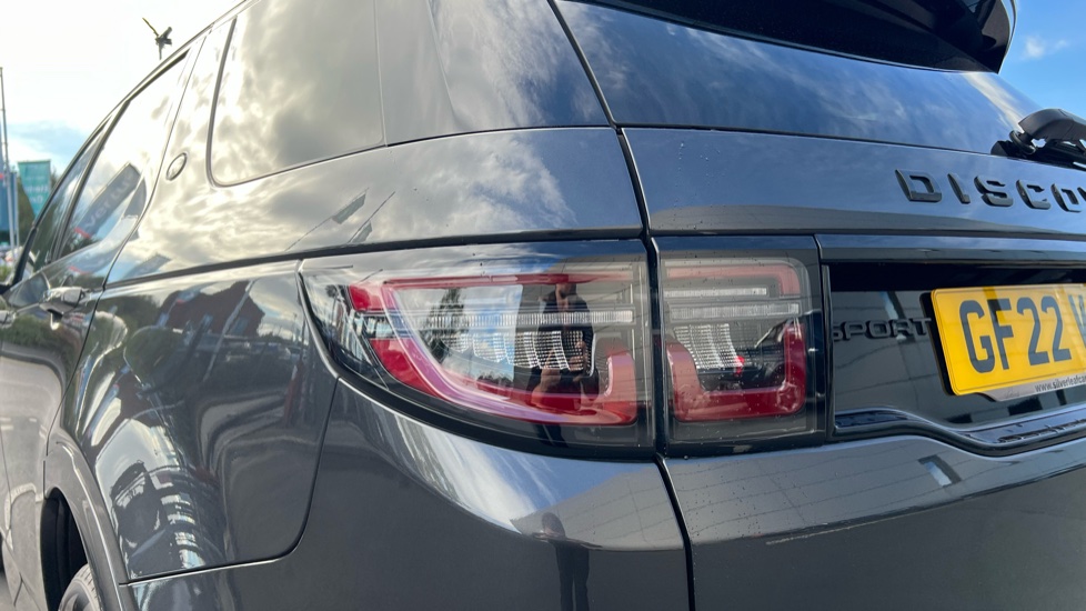 Land Rover Discovery Sport 2.0 D200 R-Dynamic HSE 5dr Auto [5 Seat] Diesel Station Wagon - Image 19