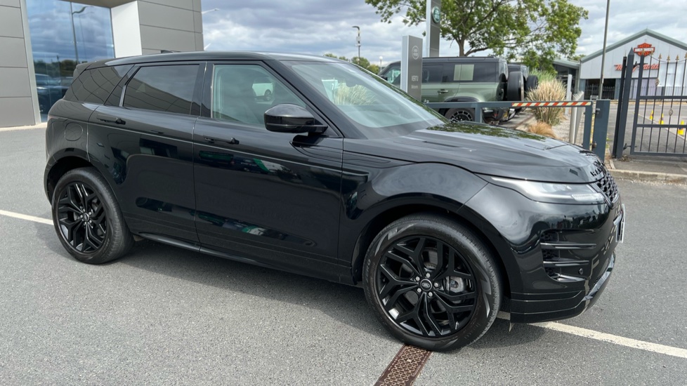 Land Rover Range Rover Evoque 1.5 P300e Evoque Edition 5dr Auto Hatchback - Image 26