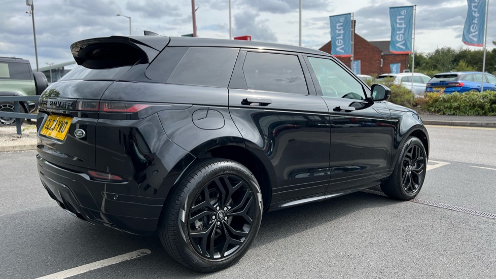 Land Rover Range Rover Evoque 1.5 P300e Evoque Edition 5dr Auto Hatchback - Image 27