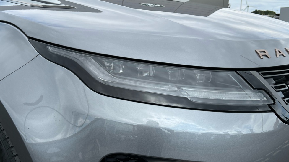 Land Rover Range Rover Evoque 2.0 D200 Autobiography 5dr Auto [Revised] Diesel Hatchback - Image 17