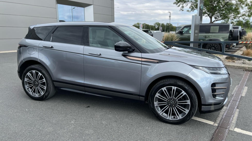 Land Rover Range Rover Evoque 2.0 D200 Autobiography 5dr Auto [Revised] Diesel Hatchback - Image 25