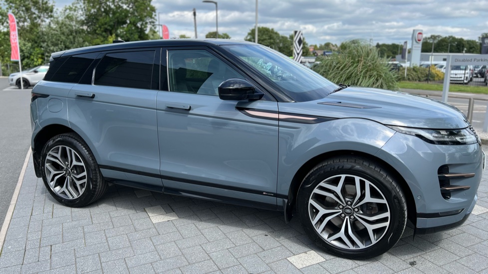 Land Rover Range Rover Evoque 2.0 P250 First Edition 5dr Auto Petrol Hatchback - Image 26