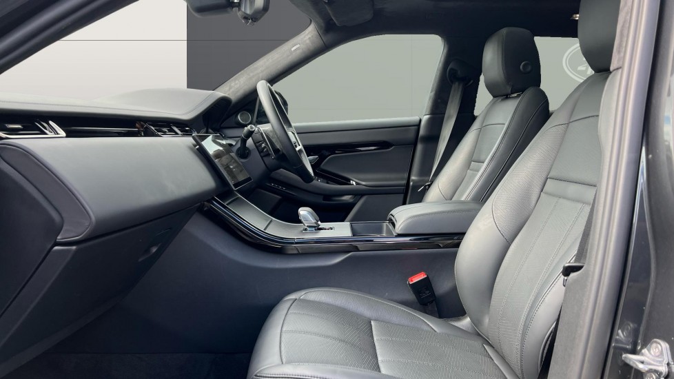Land Rover Range Rover Evoque 2.0 D200 Autobiography 5dr Auto [Revised] Diesel Hatchback - Image 3