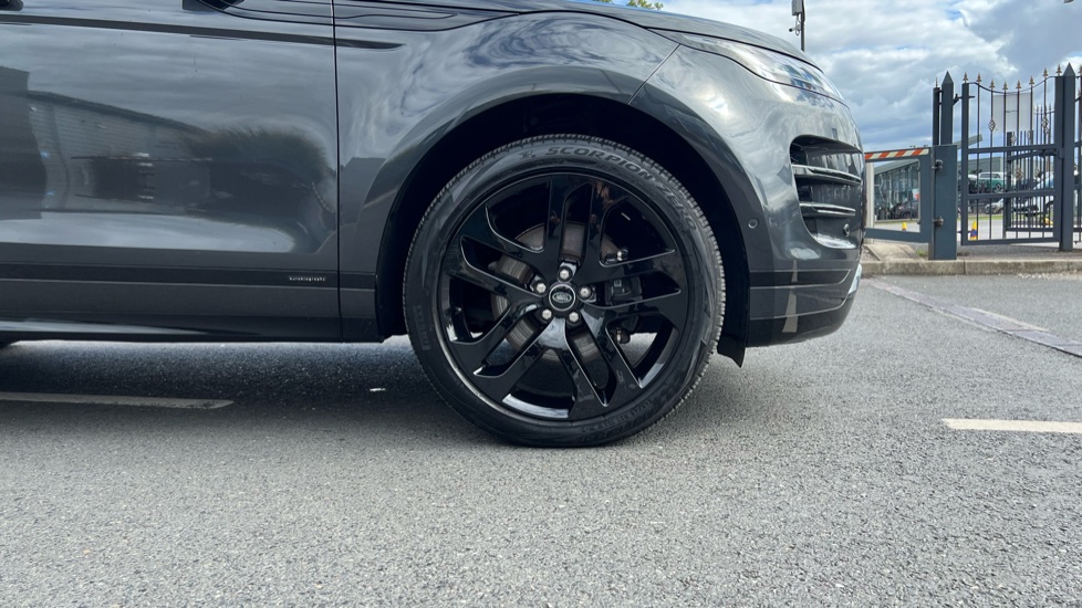 Land Rover Range Rover Evoque 2.0 D200 Autobiography 5dr Auto [Revised] Diesel Hatchback - Image 8