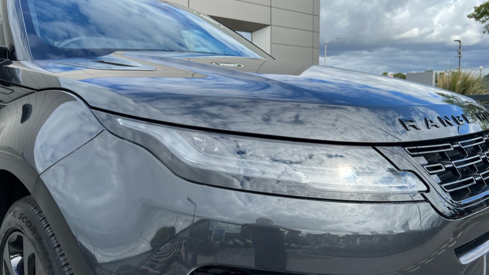 Land Rover Range Rover Evoque 2.0 D200 Autobiography 5dr Auto [Revised] Diesel Hatchback - Image 17