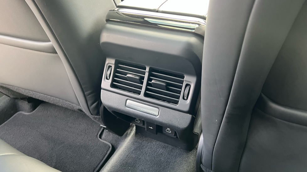 Land Rover Range Rover Evoque 2.0 D200 Autobiography 5dr Auto [Revised] Diesel Hatchback - Image 18