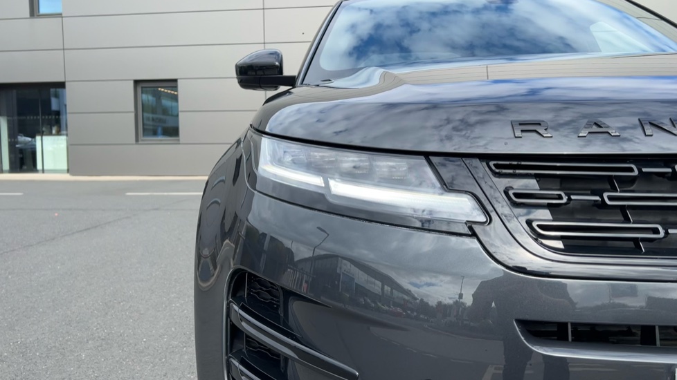 Land Rover Range Rover Evoque 2.0 D200 Autobiography 5dr Auto [Revised] Diesel Hatchback - Image 29