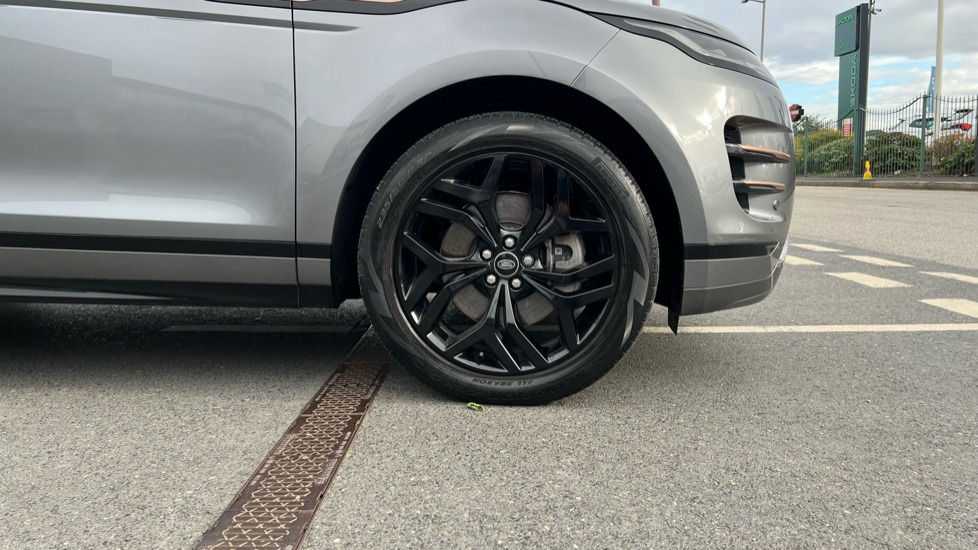 Land Rover Range Rover Evoque 2.0 D200 R-Dynamic HSE 5dr Auto Diesel Hatchback - Image 8